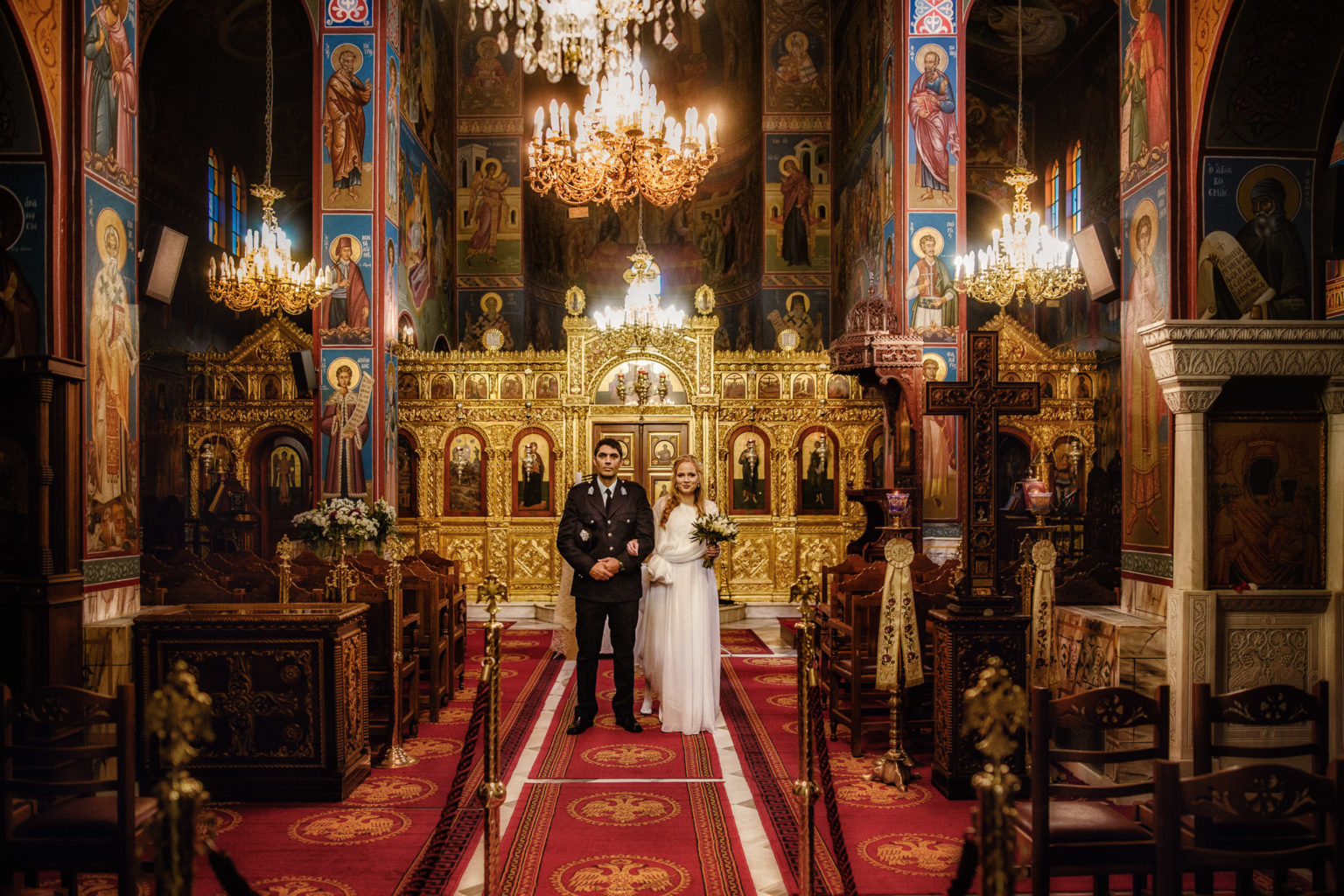 ślub w grecji, prawosławny ślub w cerkwi, cerkiew ateny, fotograf na ślub w cerkwi